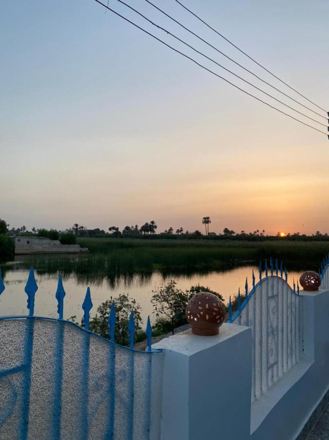 Villa Victoria Old Nile View Luxor Eksteriør billede